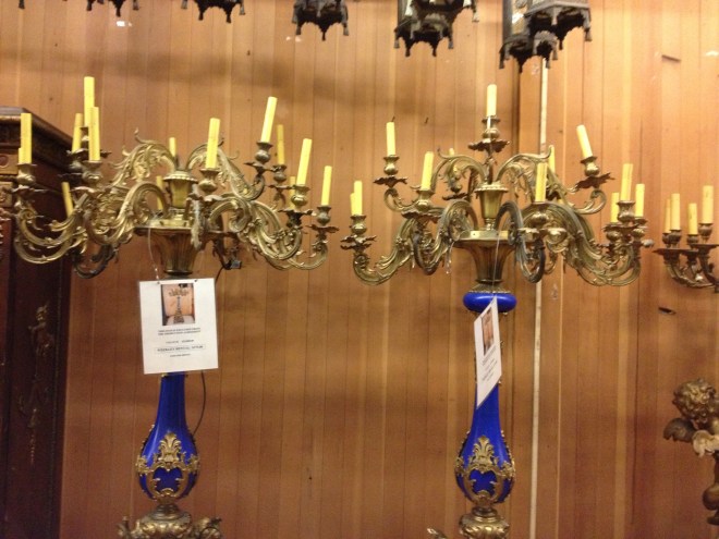 Warner Bros Studios tour lamps