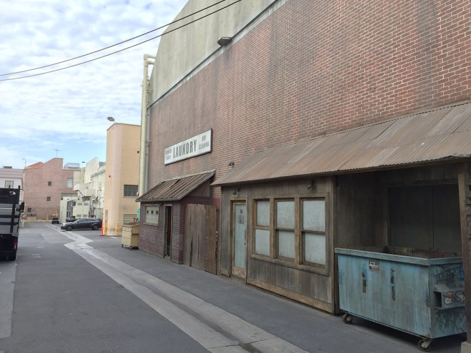 Paramount alley set